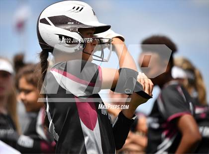 Thumbnail 3 in Brenham vs A&M Consolidated photogallery.