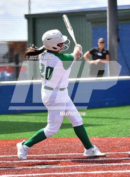 Thumbnail 2 in Brenham vs A&M Consolidated photogallery.