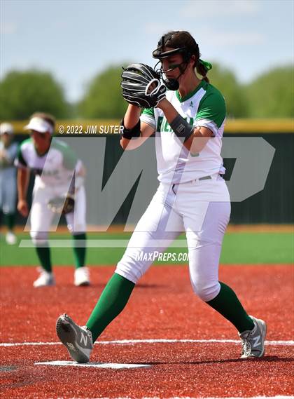 Thumbnail 3 in Brenham vs A&M Consolidated photogallery.