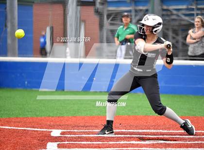 Thumbnail 1 in Brenham vs A&M Consolidated photogallery.