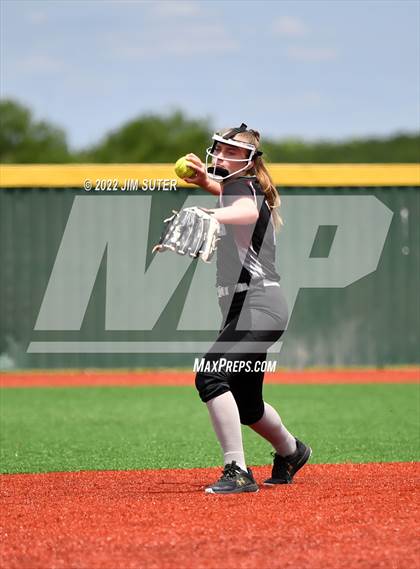 Thumbnail 3 in Brenham vs A&M Consolidated photogallery.