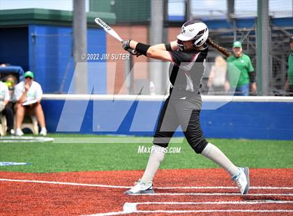Thumbnail 1 in Brenham vs A&M Consolidated photogallery.