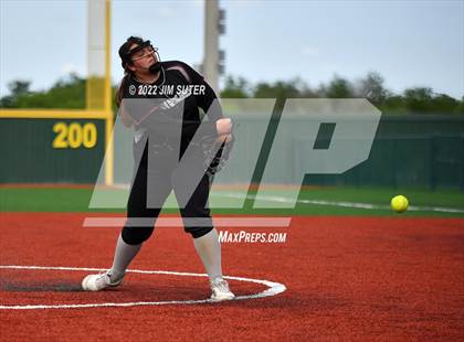 Thumbnail 1 in Brenham vs A&M Consolidated photogallery.