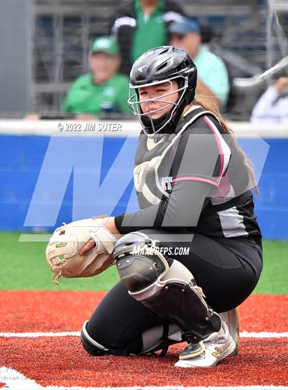 Thumbnail 2 in Brenham vs A&M Consolidated photogallery.