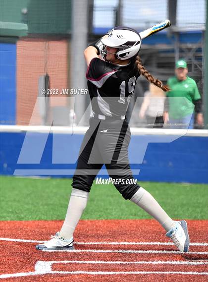 Thumbnail 2 in Brenham vs A&M Consolidated photogallery.