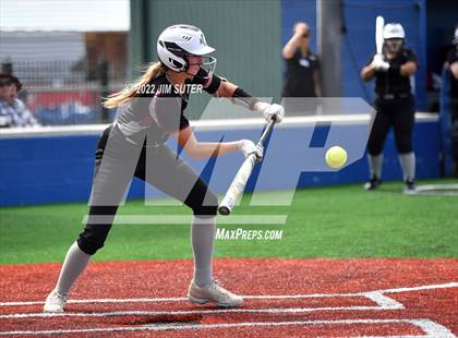 Thumbnail 1 in Brenham vs A&M Consolidated photogallery.