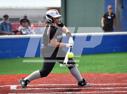 Thumbnail 3 in Brenham vs A&M Consolidated photogallery.