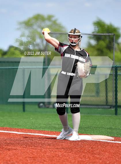 Thumbnail 1 in Brenham vs A&M Consolidated photogallery.