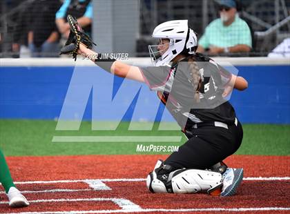 Thumbnail 1 in Brenham vs A&M Consolidated photogallery.