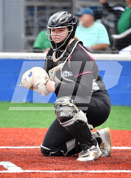 Thumbnail 2 in Brenham vs A&M Consolidated photogallery.