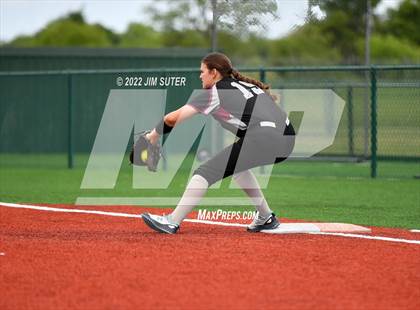 Thumbnail 1 in Brenham vs A&M Consolidated photogallery.