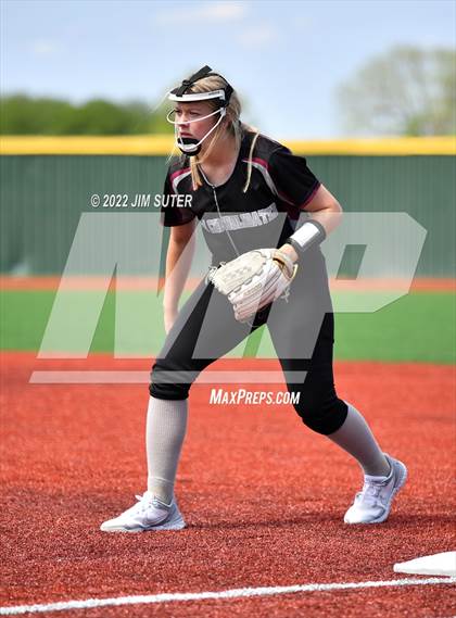 Thumbnail 1 in Brenham vs A&M Consolidated photogallery.