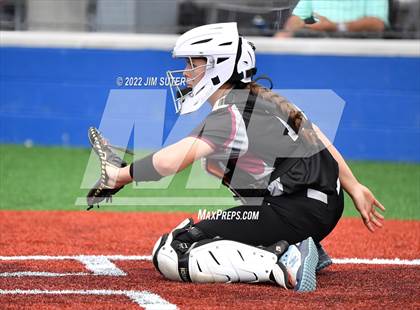 Thumbnail 2 in Brenham vs A&M Consolidated photogallery.