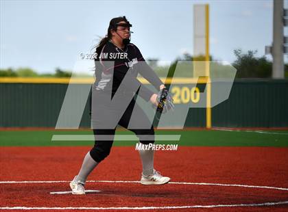 Thumbnail 1 in Brenham vs A&M Consolidated photogallery.