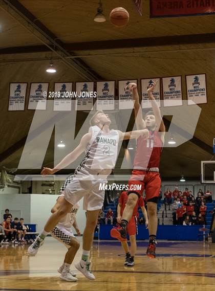 Thumbnail 3 in Ramapo vs. Saddle River Day (Bergen Jamboree) photogallery.
