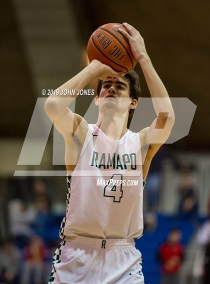 Thumbnail 3 in Ramapo vs. Saddle River Day (Bergen Jamboree) photogallery.