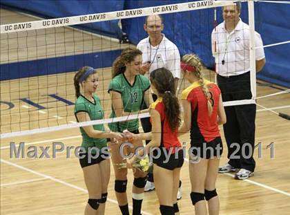 Thumbnail 1 in St. Francis vs St. Mary's (CIF SJS D1 Final) photogallery.