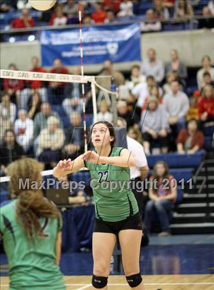 Thumbnail 2 in St. Francis vs St. Mary's (CIF SJS D1 Final) photogallery.