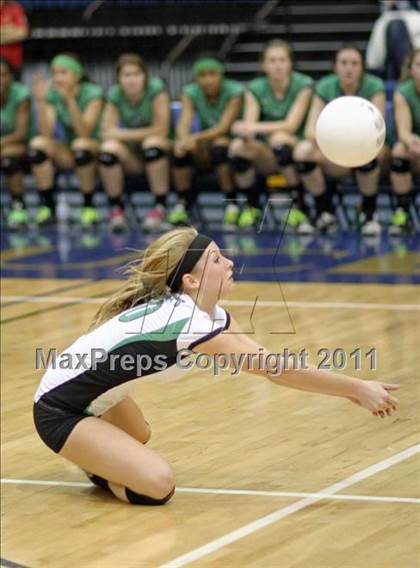 Thumbnail 1 in St. Francis vs St. Mary's (CIF SJS D1 Final) photogallery.