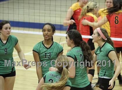 Thumbnail 3 in St. Francis vs St. Mary's (CIF SJS D1 Final) photogallery.