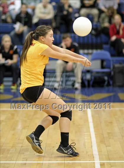 Thumbnail 1 in St. Francis vs St. Mary's (CIF SJS D1 Final) photogallery.