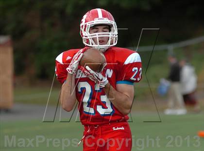 Thumbnail 3 in Tolland @ Berlin photogallery.