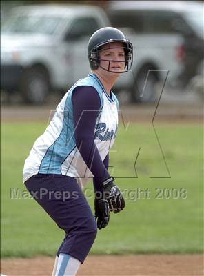 Thumbnail 2 in Armijo vs. River City (River City Tournament) photogallery.