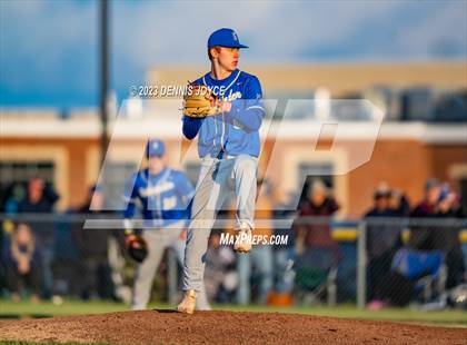 Thumbnail 2 in Webster Schroeder @ Victor (NYSPHSAA Section V Class A Semifinals) photogallery.