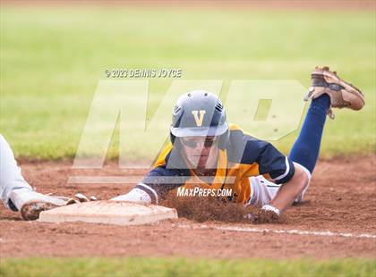 Thumbnail 2 in Webster Schroeder @ Victor (NYSPHSAA Section V Class A Semifinals) photogallery.