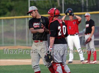 Thumbnail 3 in Effingham vs. Triad (Sectional Playoffs) photogallery.