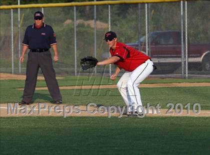 Thumbnail 2 in Effingham vs. Triad (Sectional Playoffs) photogallery.