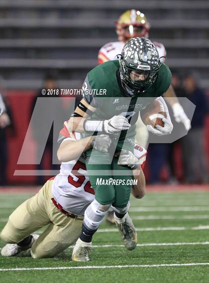 Thumbnail 3 in Westhampton Beach vs. Half Hollow Hills West (Section 11 D3 Suffolk Final) photogallery.