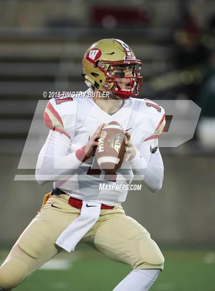 Thumbnail 1 in Westhampton Beach vs. Half Hollow Hills West (Section 11 D3 Suffolk Final) photogallery.