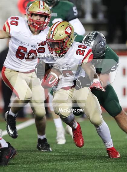 Thumbnail 2 in Westhampton Beach vs. Half Hollow Hills West (Section 11 D3 Suffolk Final) photogallery.