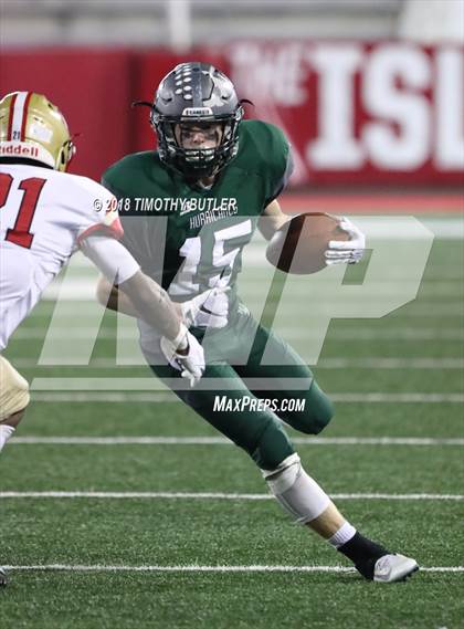 Thumbnail 2 in Westhampton Beach vs. Half Hollow Hills West (Section 11 D3 Suffolk Final) photogallery.