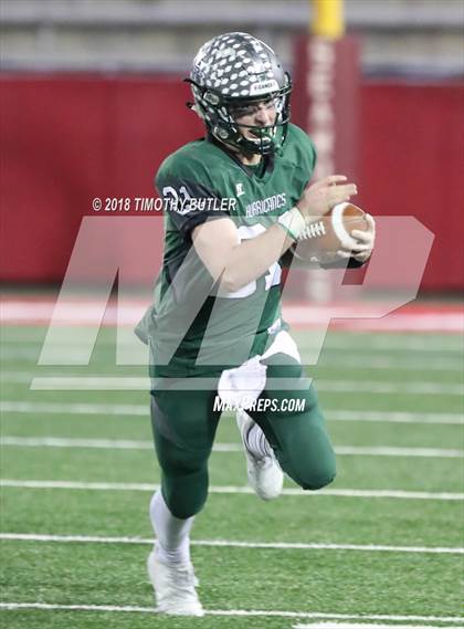 Thumbnail 3 in Westhampton Beach vs. Half Hollow Hills West (Section 11 D3 Suffolk Final) photogallery.