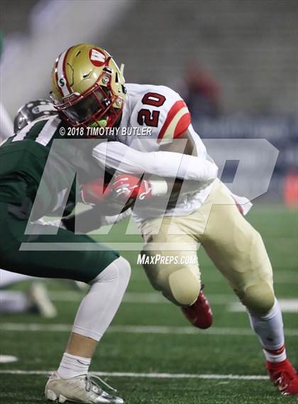 Thumbnail 2 in Westhampton Beach vs. Half Hollow Hills West (Section 11 D3 Suffolk Final) photogallery.