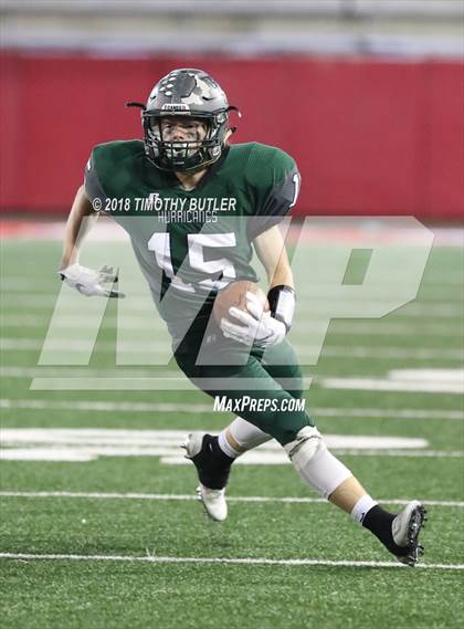 Thumbnail 2 in Westhampton Beach vs. Half Hollow Hills West (Section 11 D3 Suffolk Final) photogallery.