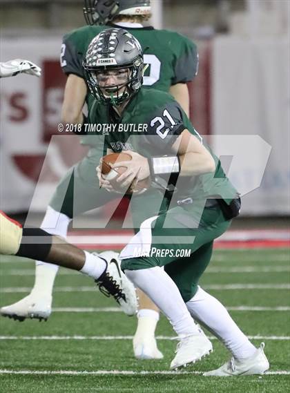 Thumbnail 1 in Westhampton Beach vs. Half Hollow Hills West (Section 11 D3 Suffolk Final) photogallery.