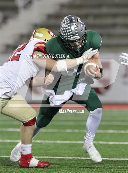 Thumbnail 3 in Westhampton Beach vs. Half Hollow Hills West (Section 11 D3 Suffolk Final) photogallery.