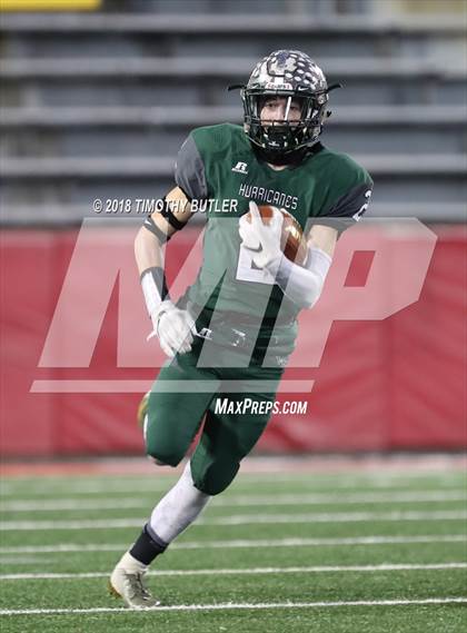 Thumbnail 2 in Westhampton Beach vs. Half Hollow Hills West (Section 11 D3 Suffolk Final) photogallery.