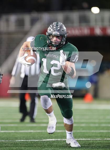 Thumbnail 3 in Westhampton Beach vs. Half Hollow Hills West (Section 11 D3 Suffolk Final) photogallery.