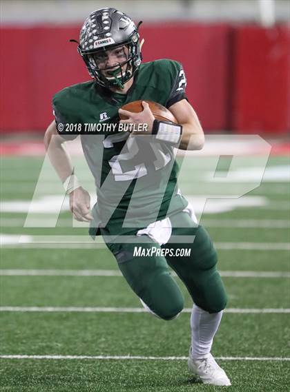 Thumbnail 3 in Westhampton Beach vs. Half Hollow Hills West (Section 11 D3 Suffolk Final) photogallery.