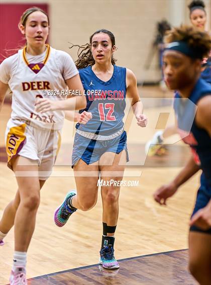 Thumbnail 1 in Deer Park vs. Dawson (McDonald's Texas Invitational) photogallery.