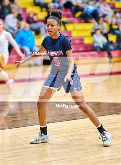 Thumbnail 1 in Deer Park vs. Dawson (McDonald's Texas Invitational) photogallery.