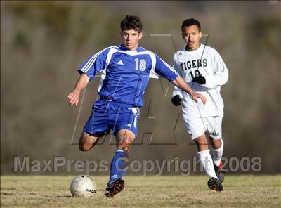 Thumbnail 3 in Conroe vs Anderson (Georgetown Governor's Cup) photogallery.