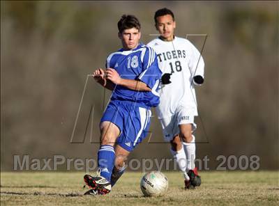 Thumbnail 2 in Conroe vs Anderson (Georgetown Governor's Cup) photogallery.