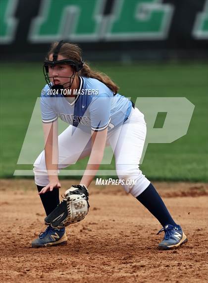 Thumbnail 3 in Hopewell @ Myers Park (NCHSAA 4A Round 1) photogallery.
