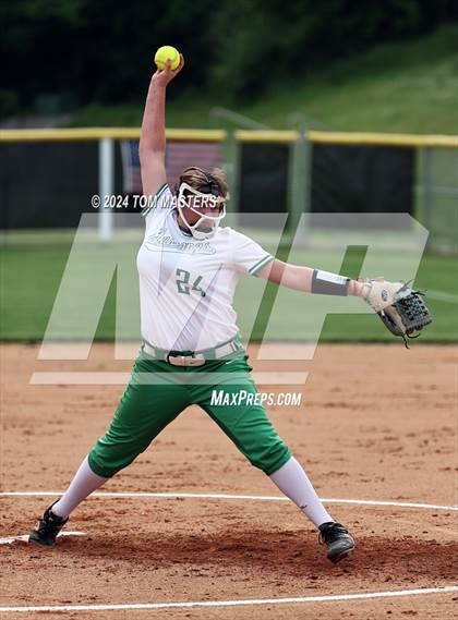 Thumbnail 1 in Hopewell @ Myers Park (NCHSAA 4A Round 1) photogallery.