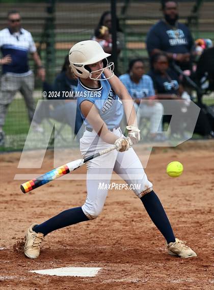 Thumbnail 1 in Hopewell @ Myers Park (NCHSAA 4A Round 1) photogallery.